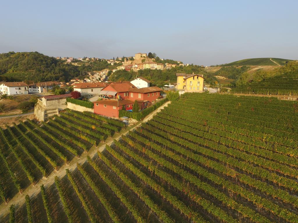 Mongalletto Castellinaldo Bagian luar foto